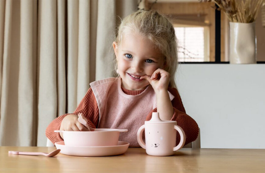 AMA GIOCONATURALMENTE PRESENTA LA LINEA MEALTIME DI TRIXIE: QUANDO IL MOMENTO DELLA PAPPA DIVENTA UN’AVVENTURA