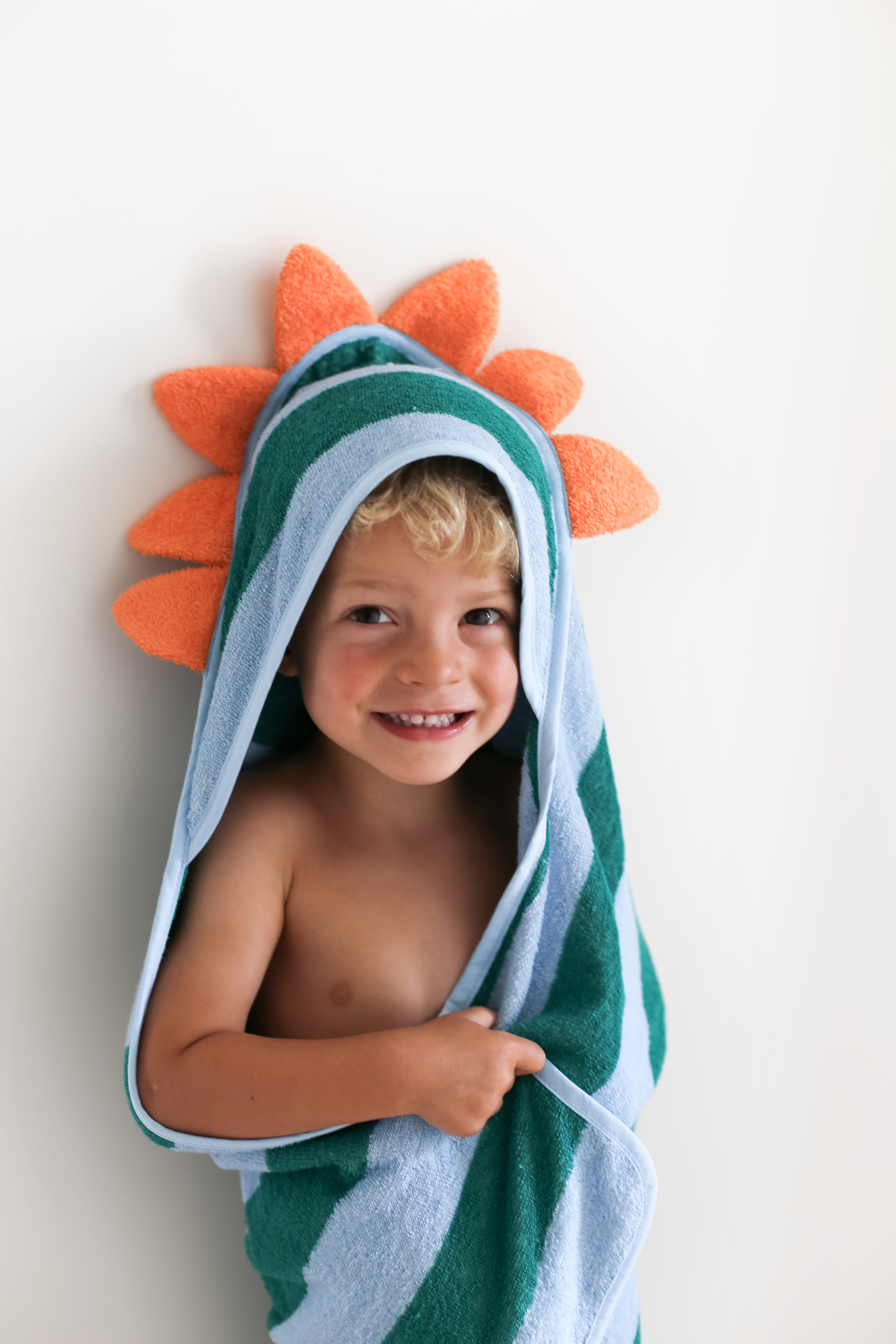 QUUT E OLI & CAROL NOVITà 2025 AMA