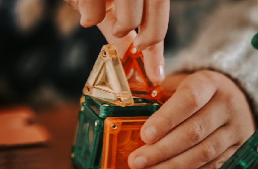 NOVITÀ 2025 OKTO, POPPIK E CLEVERCLIXX DA AMA GIOCONATURALMENTE: CREATIVITÀ, SCOPERTA E COSTRUZIONE SENZA LIMITI