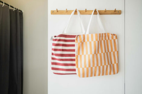 Play&Go Toto Bear – Organizer trasformabile e shopper in cotone con orsetto beige