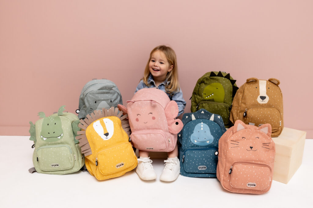 ZAINI TRIXIE AMA