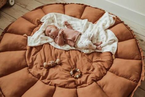 Play&Go Bloom Tawny Brown – Tappeto 3 in 1 a petali e nido neonato